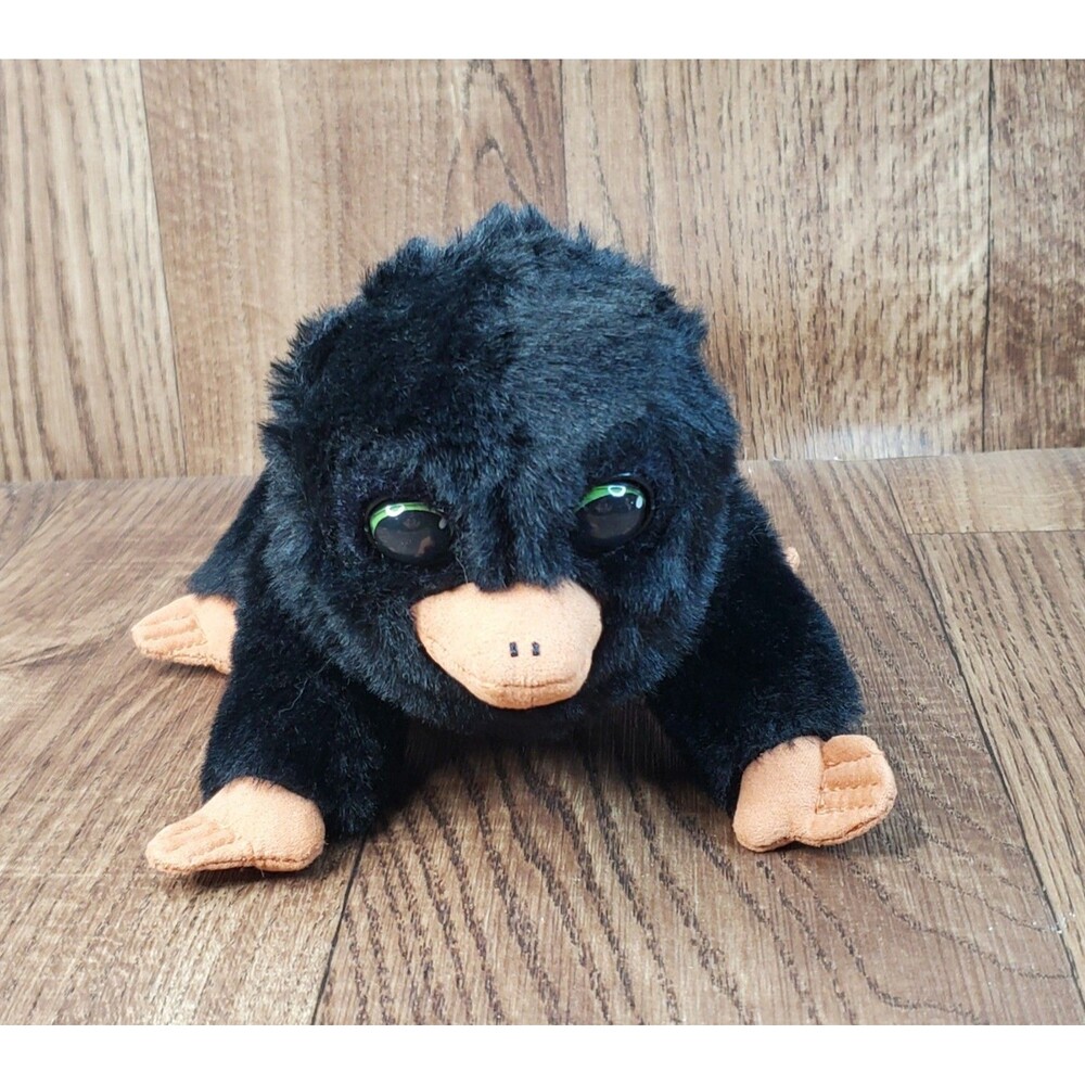 Universal Studios Harry Potter Baby Niffler Shoulder 8" Plush Sound & Movement